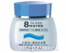 美白補水霜